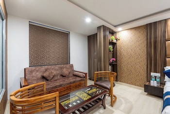 hotel royal inn igi