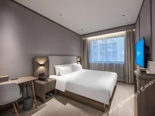 hanting hotel nantong railway station