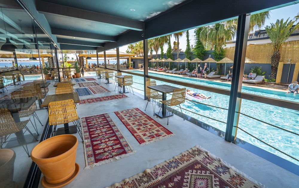 cooks club alanya adult only