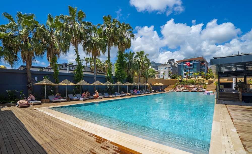 cooks club alanya adult only