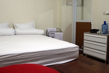 green leaf guest house jogja