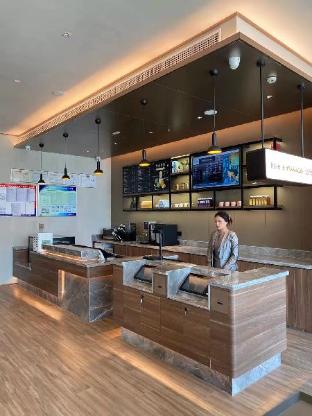 Hanting Hotel Shihezi Railway Station,,2 star