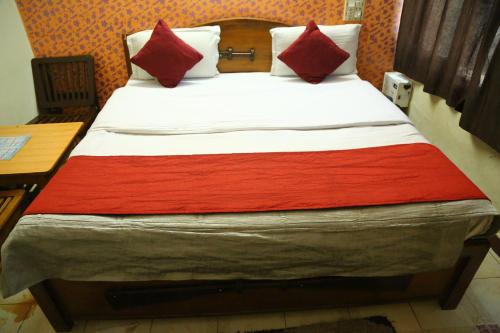 Hotel Diamond Palace,Sector 35>>Chandigarh,1 star