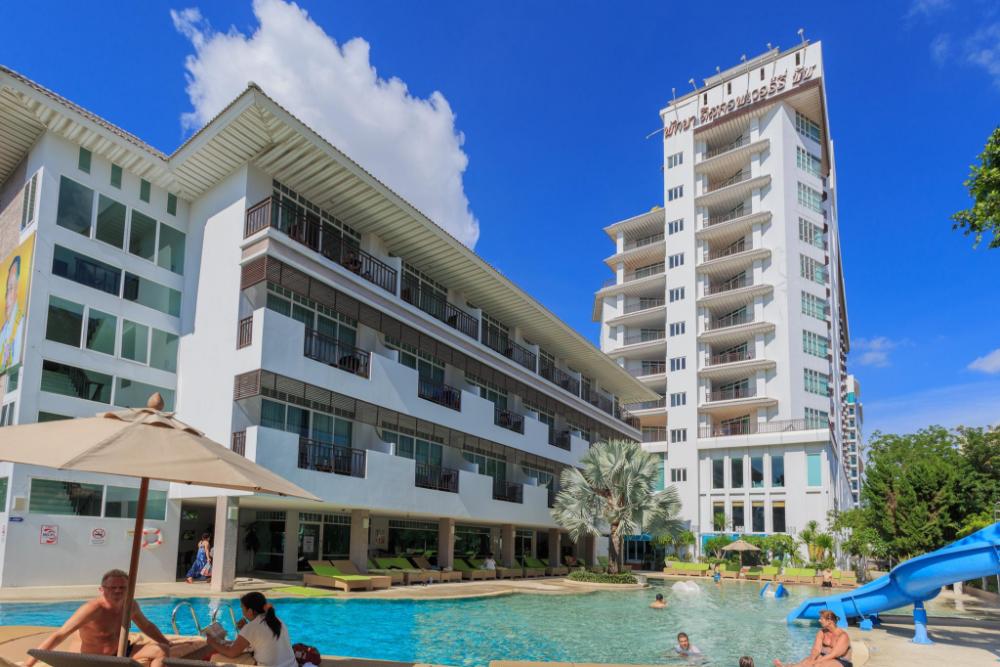 the pattaya discovery beach hotel pattaya