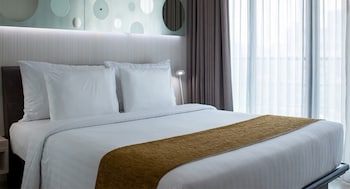 the pattaya discovery beach hotel pattaya