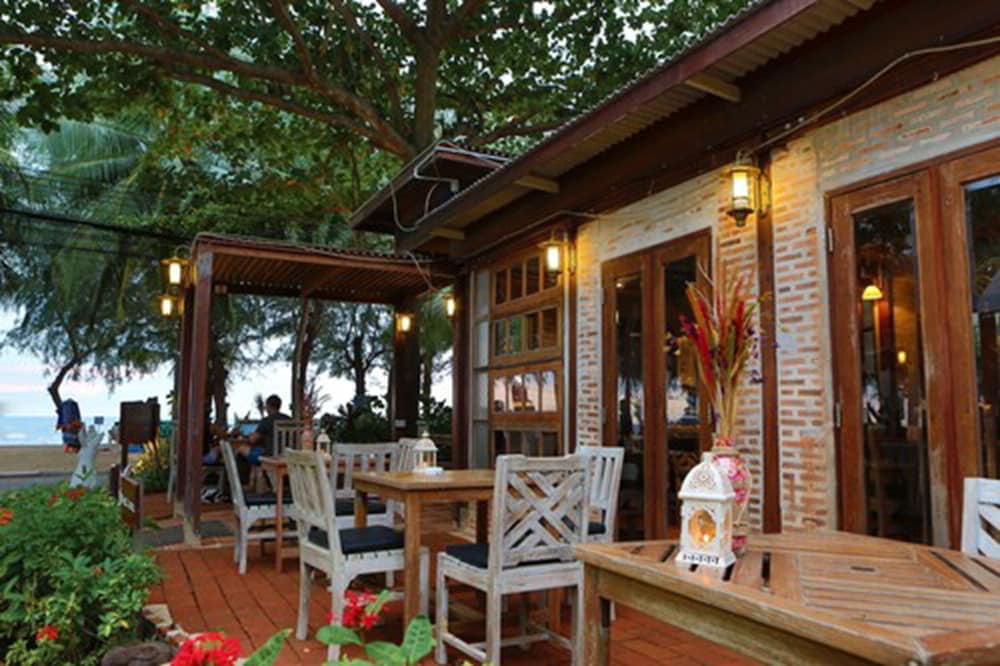 rabbit resort pattaya