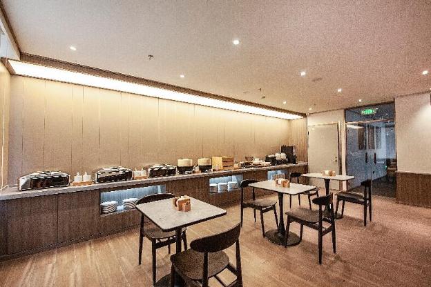 hanting hotel shenyang medical college metro station