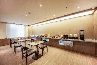 hanting hotel shenyang medical college metro station