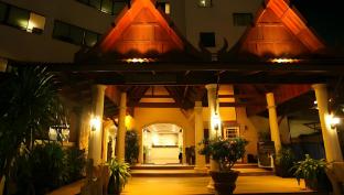 nova park hotel pattaya
