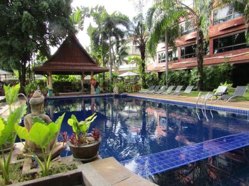 nova park hotel pattaya