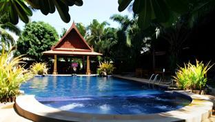 nova park hotel pattaya