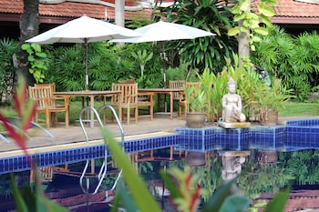 nova park hotel pattaya
