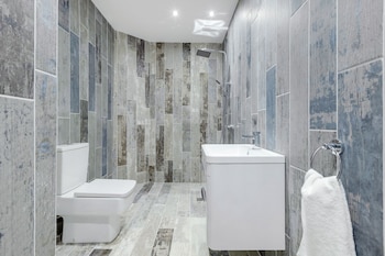 wellington suites by sasco apartments