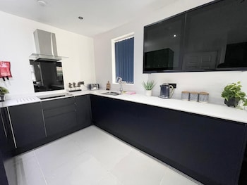 wellington suites by sasco apartments