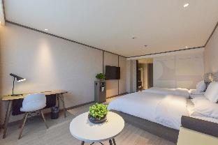 hanting hotel xining south binhe road