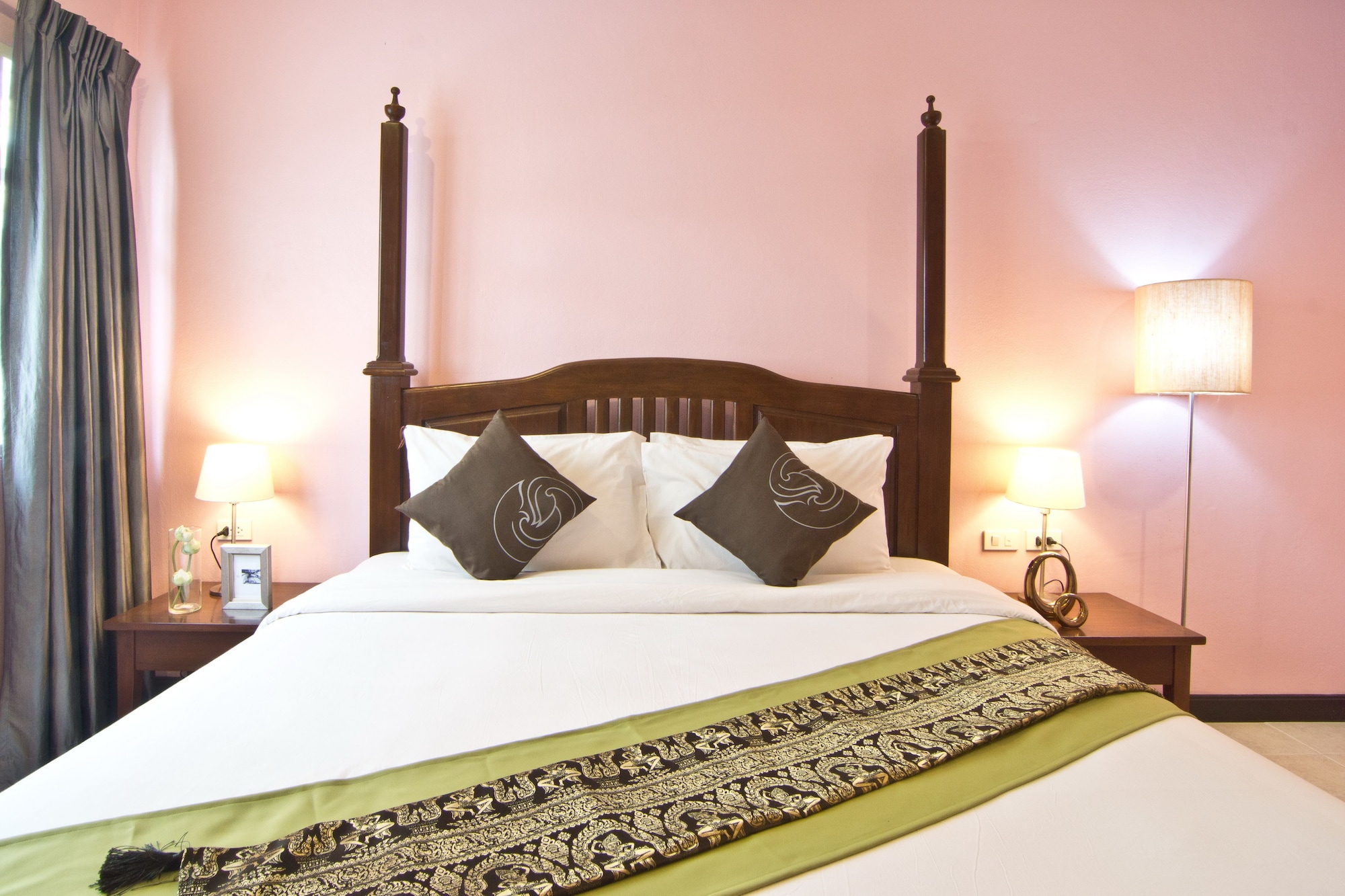 golden sea pattaya hotel