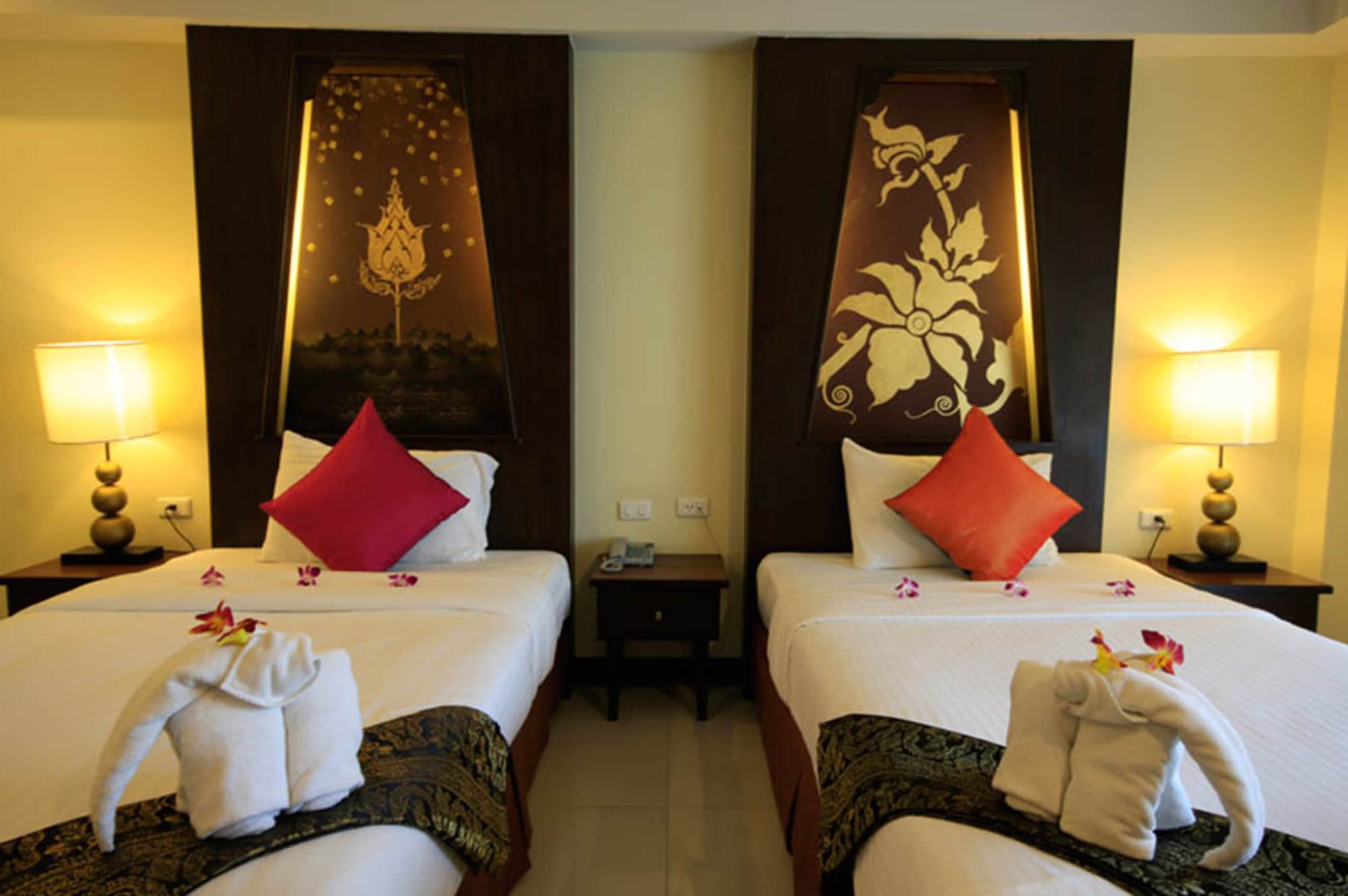 golden sea pattaya hotel