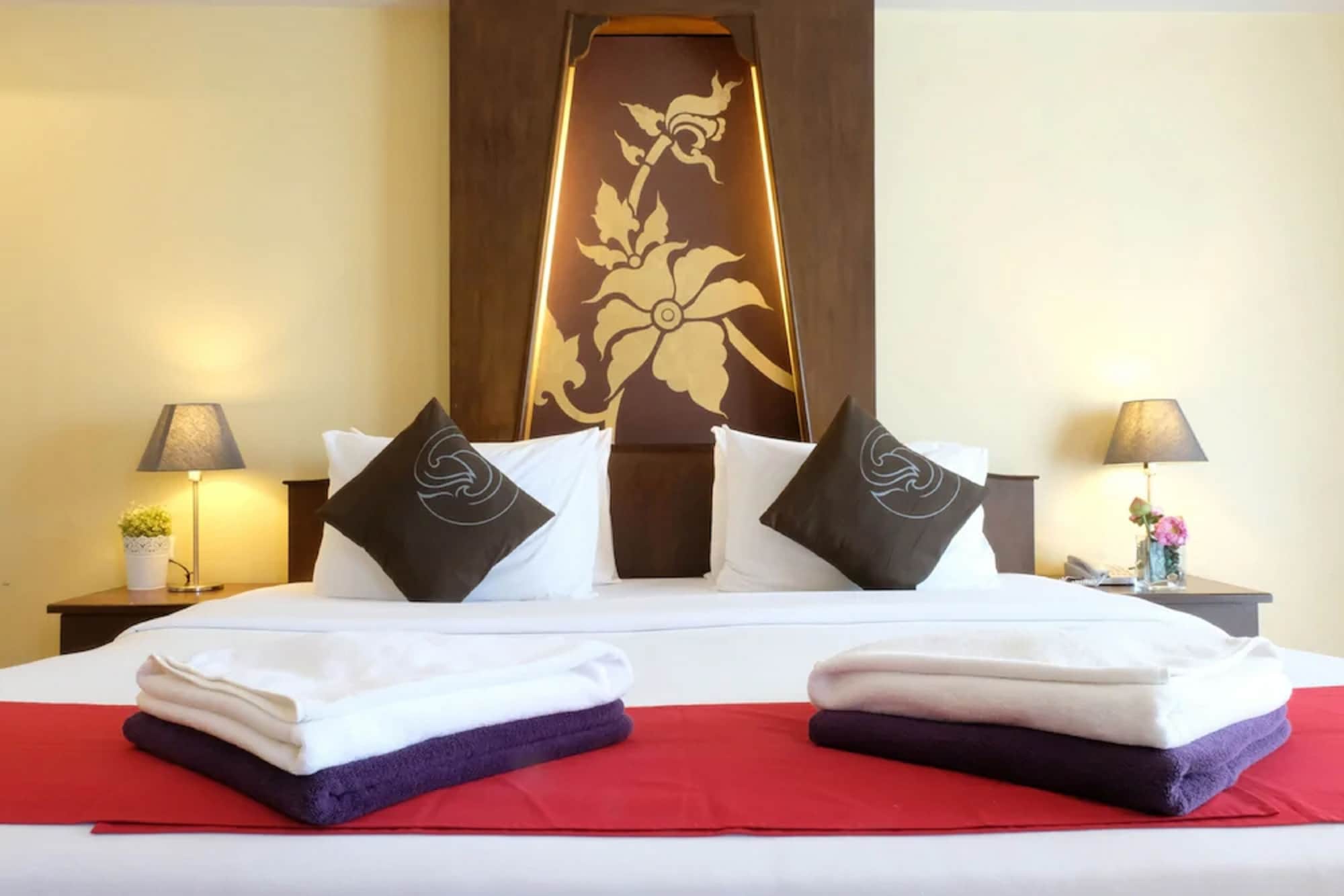 golden sea pattaya hotel