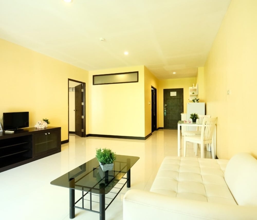 jomtien plaza residence