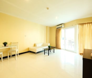 jomtien plaza residence