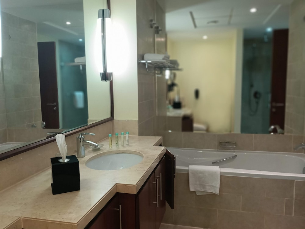 ramada by wyndham downtown dubai