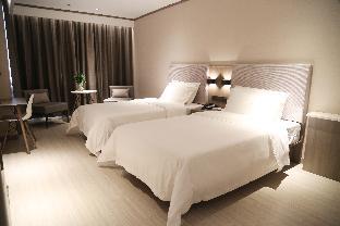 hanting hotel taiyuan kangning street metro station