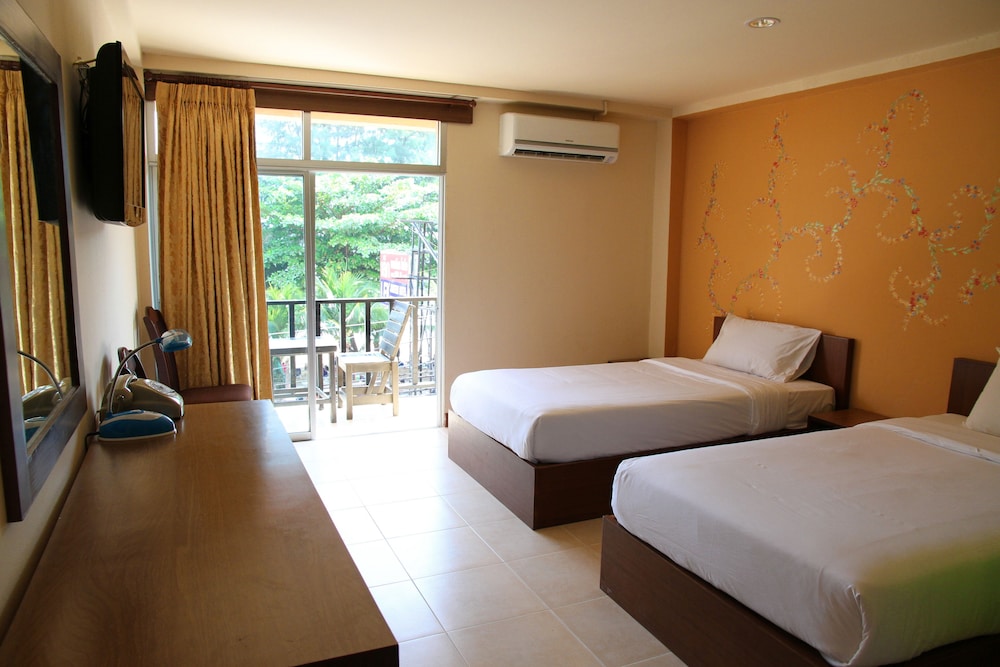 opal house hotel and restaurant