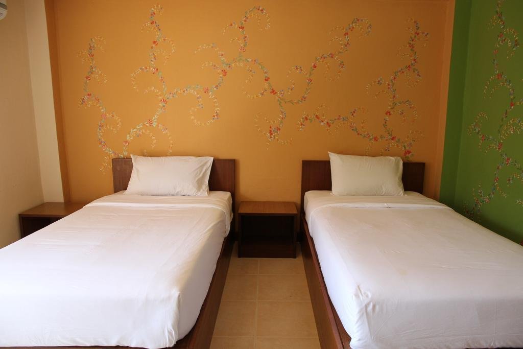 opal house hotel and restaurant