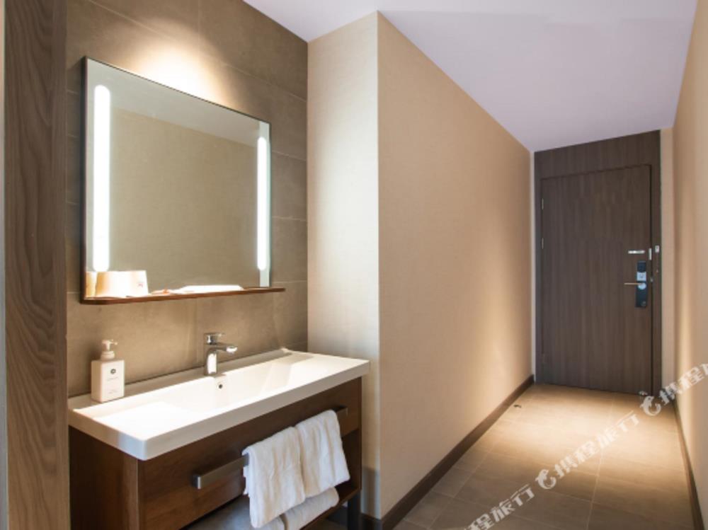 hanting hotel nanjing baixia industrial park