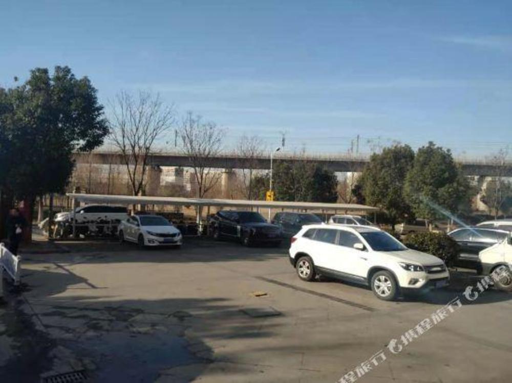 hanting hotel nanjing baixia industrial park
