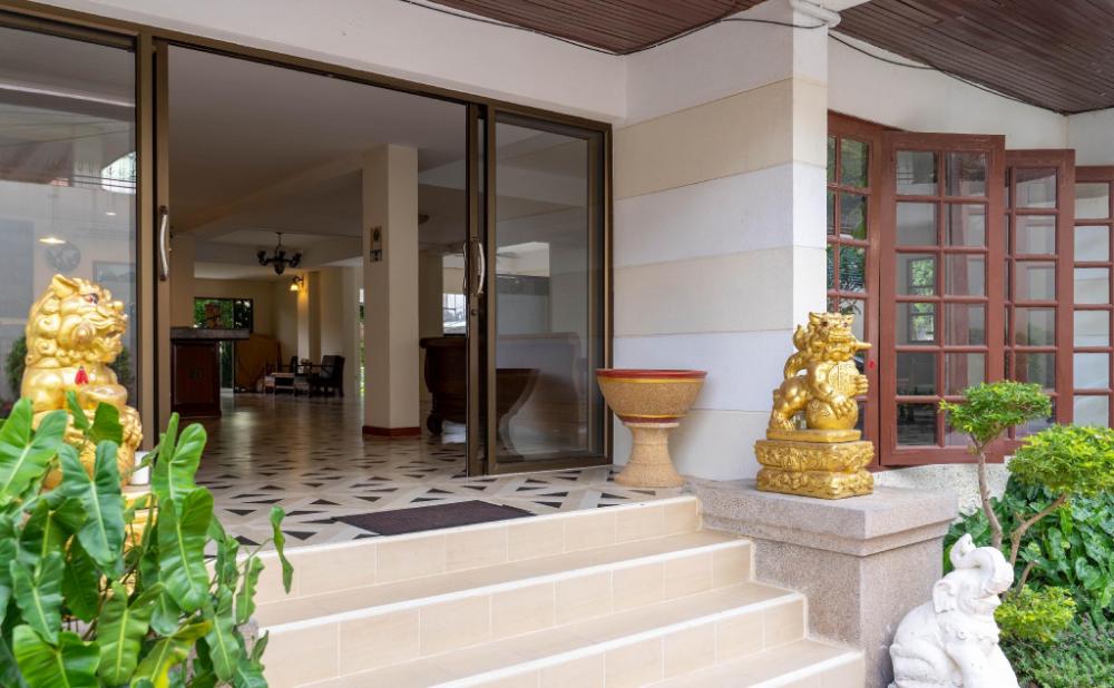 hillside resort pattaya