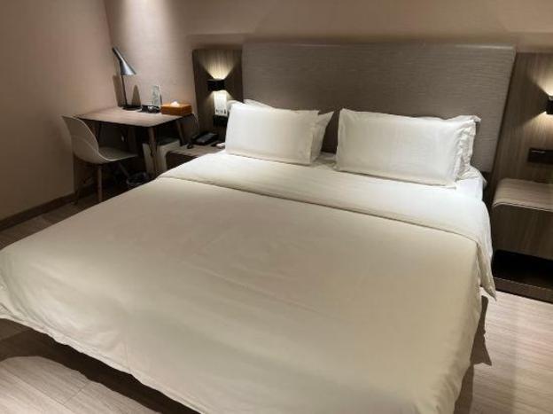 hanting hotel hengshui railway station huizhong s