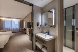 hanting hotel lianyungang east railway station