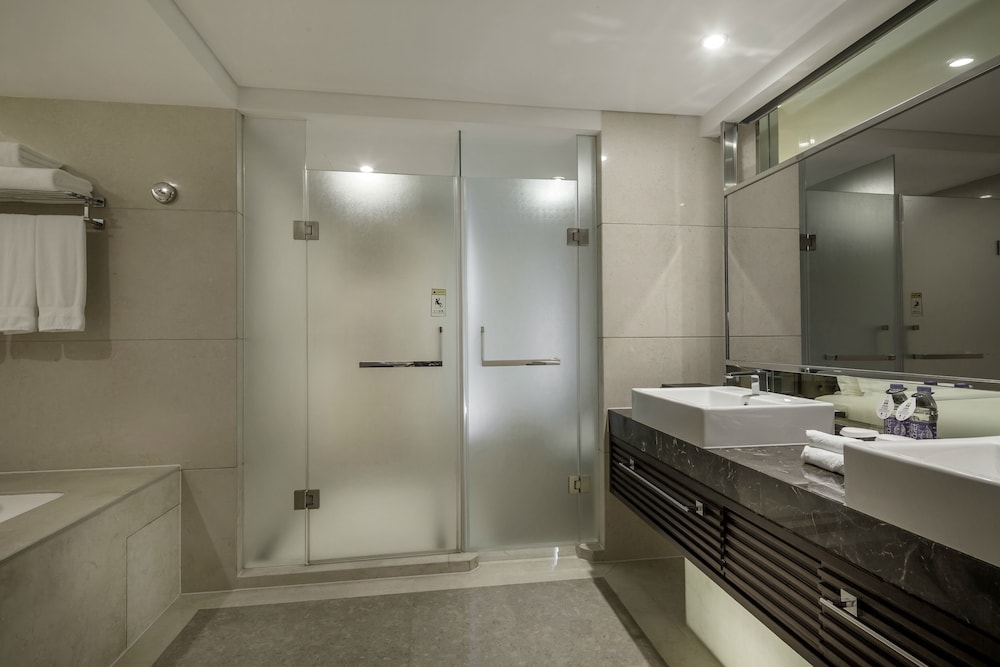 doubletree by hilton hotel chongqing north