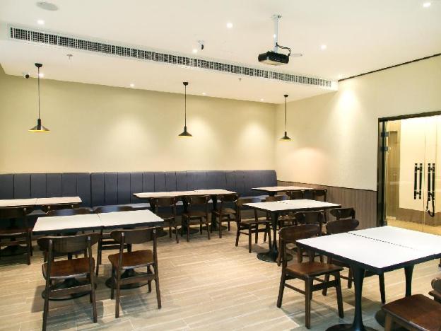 hanting hotel changchun jingyue changying century city