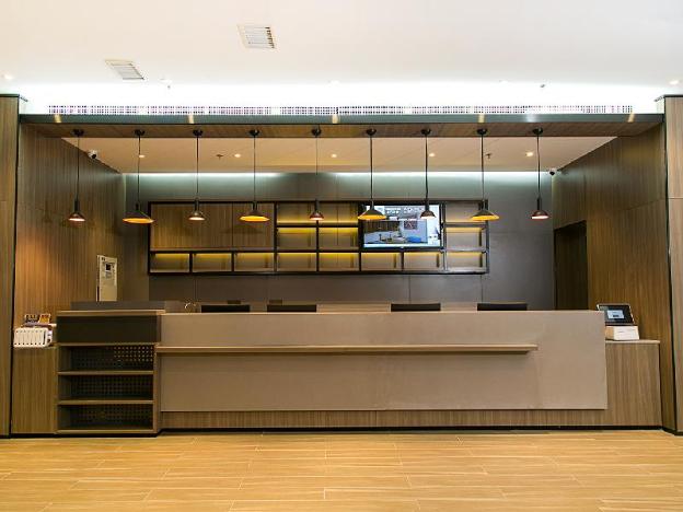 hanting hotel changchun jingyue changying century city