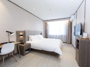 hanting hotel changchun jingyue changying century city