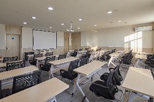 hanting hotel yinchuan railway station xinhualian plaza