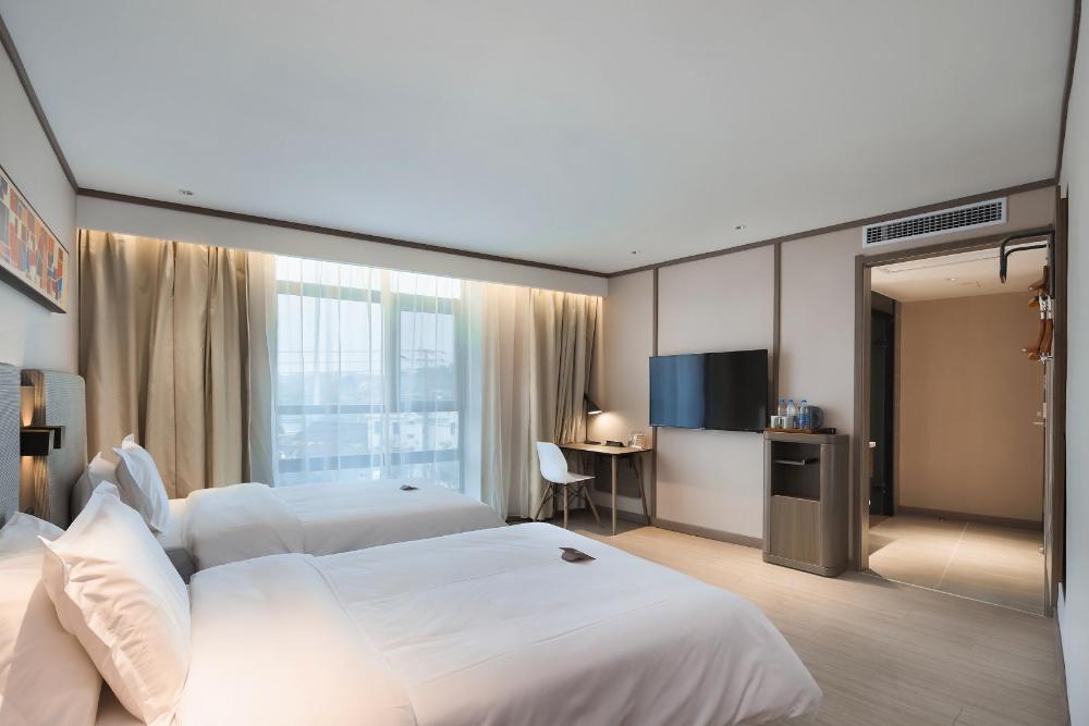 hanting hotel nanjing pukou university of information technology metro station
