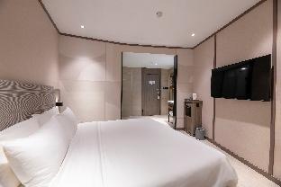 hanting hotel wuhan qingshan zhongyuan plaza