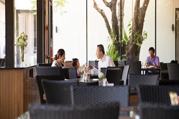 sukhothai treasure resort and spa sha plus