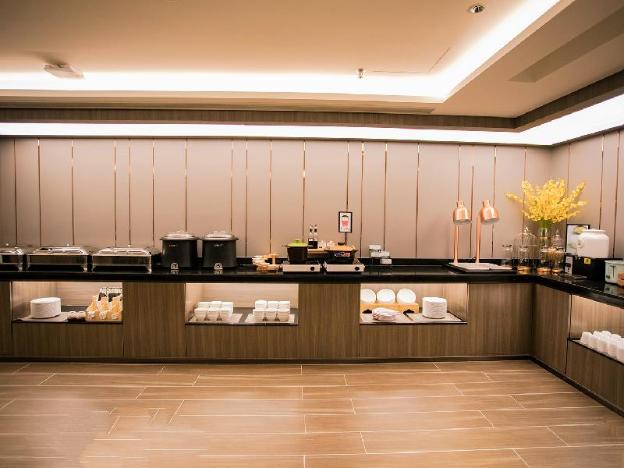 hanting hotel kunming new luoshi bay
