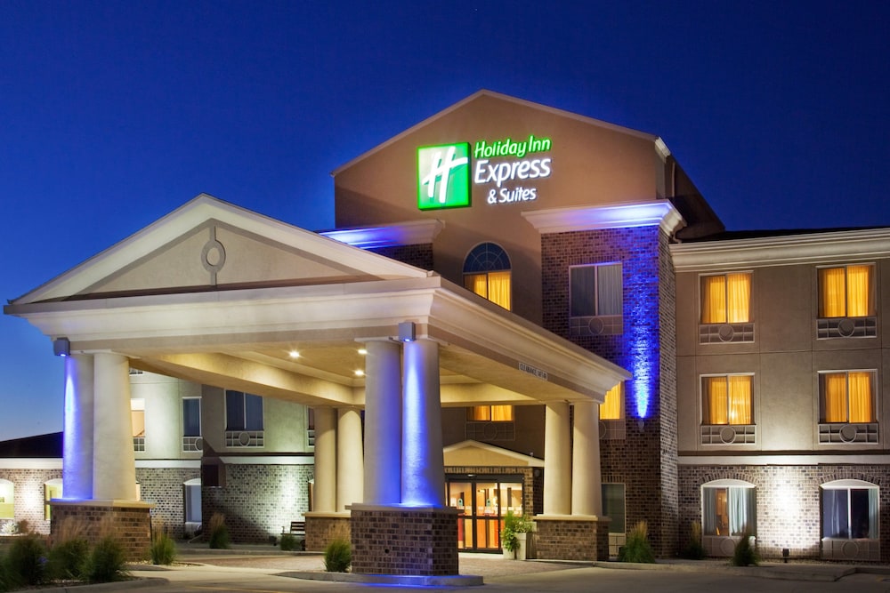 holiday inn express and suites sioux center by ihg