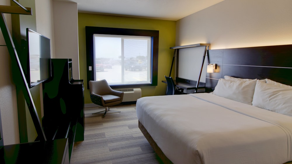 holiday inn express and suites sioux center by ihg