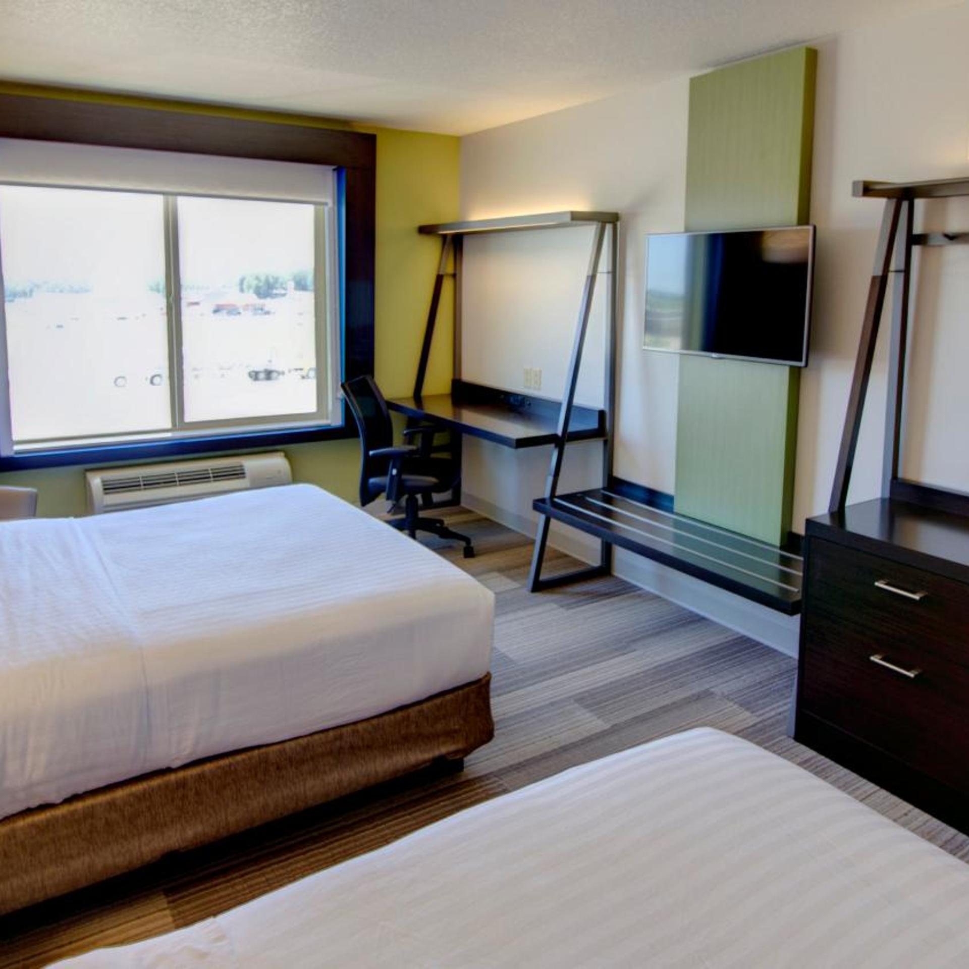 holiday inn express and suites sioux center by ihg