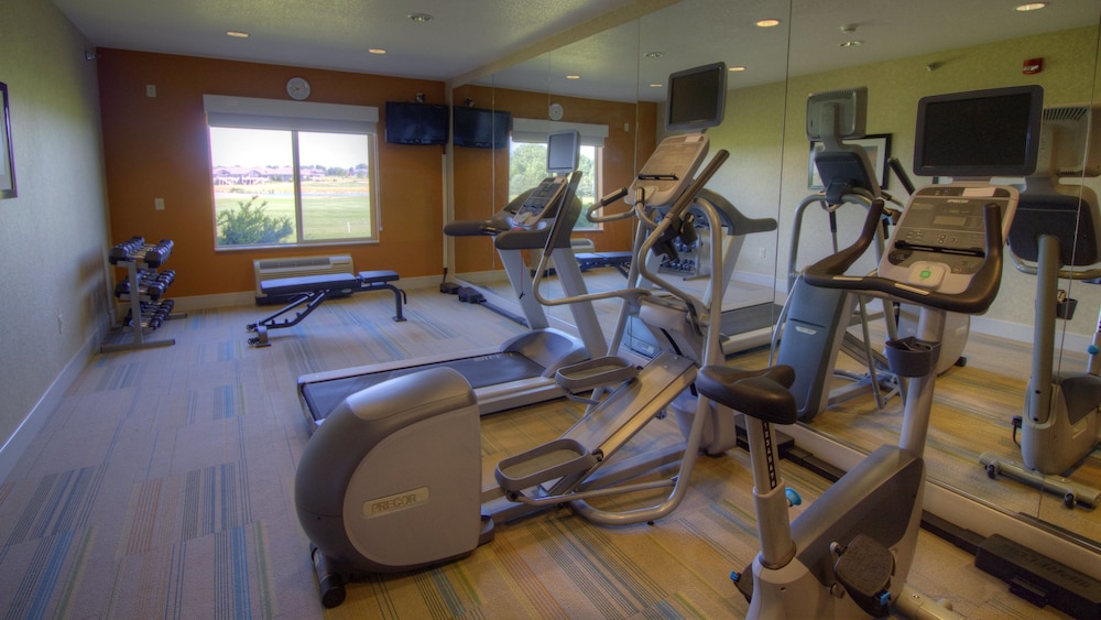 holiday inn express and suites sioux center by ihg