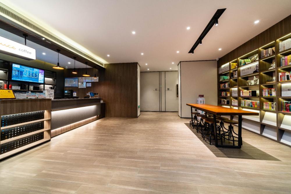 hanting hotel wuhan optics valley youth club