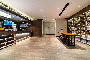 hanting hotel wuhan optics valley youth club
