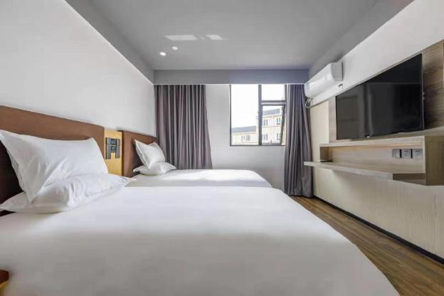 hi inn shanghai international exhibition center jidi road