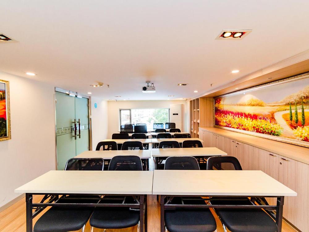 hanting hotel baotou aerding street museum